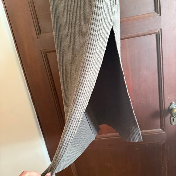 JOAH BROWN | Charcoal Gray Luxe Knit Midi Skirt with Side Slit | Small / Medium - Picture 5 of 7